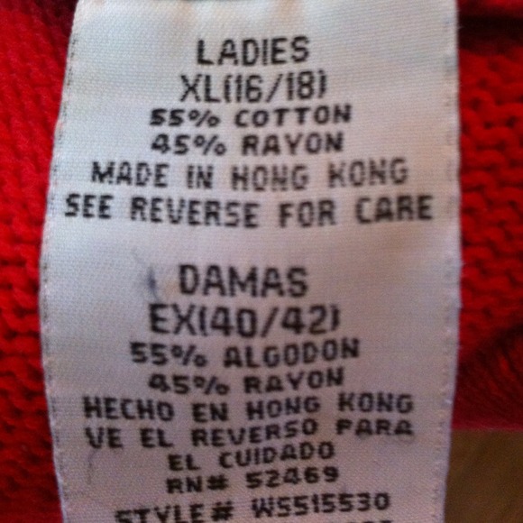 Beautiful bright red sweater-perfect condition - Picture 3 of 3