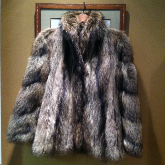 Vintage Raccoon Fur REDUCED or LETS TRADE - Picture 1 of 4