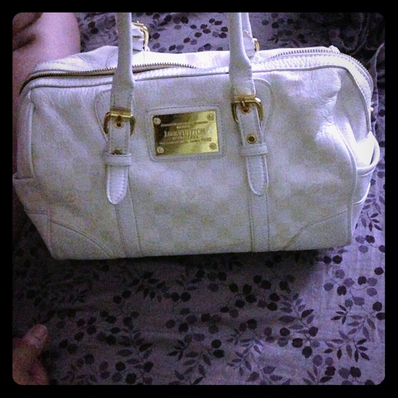 Checkered LV  bag