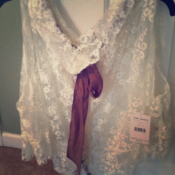 Free people lace tank shirt! NWT