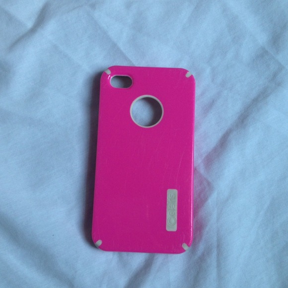 pink iPhone 4 or 4s phone case - Picture 1 of 1