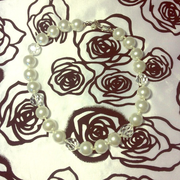Pearl necklace