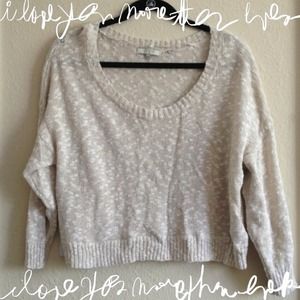 ✨REDUCED✨Guess Knit Sweater Top!