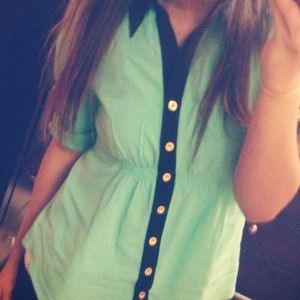 Baby green blouse