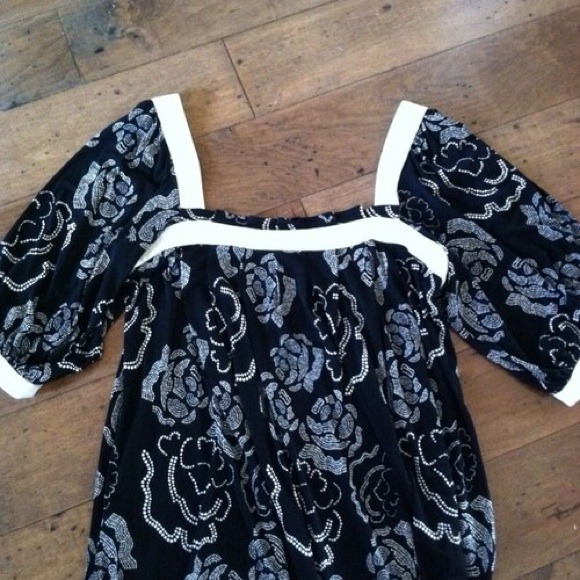 🔴SOLD🔴💞NWOT BCBG ELEGANT DRESS💞💞💞 - Picture 2 of 3