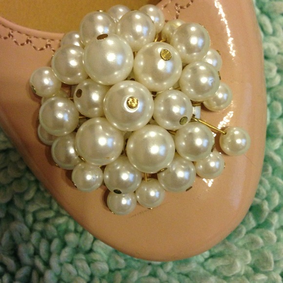 🚫SOLD TO COURTNEY🚫 pink/nude flats with pearl - Picture 4 of 4