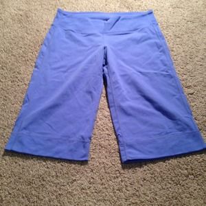 Violet lululemon crops and 2 head bands