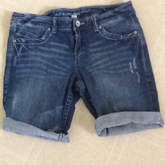 DENIM JEANS