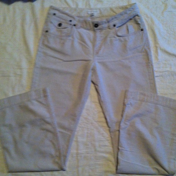 Banana Republic cream corduroy pants.  Size 8