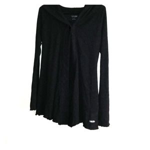 LIKE NEW! Calvin Klein Sweater