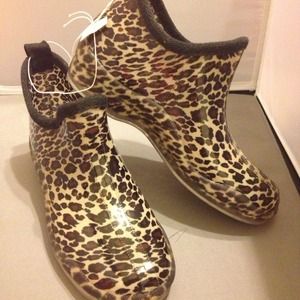 capelli short rain booties