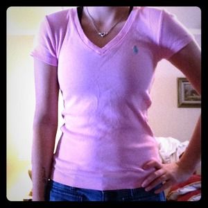 Ralph Lauren Vneck.