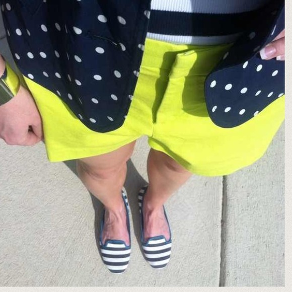 GAP Shoes - 🌟Host Pick Navy & White shoes trimmed in aqua Sz9