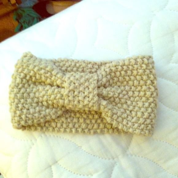 Cream Bow headband