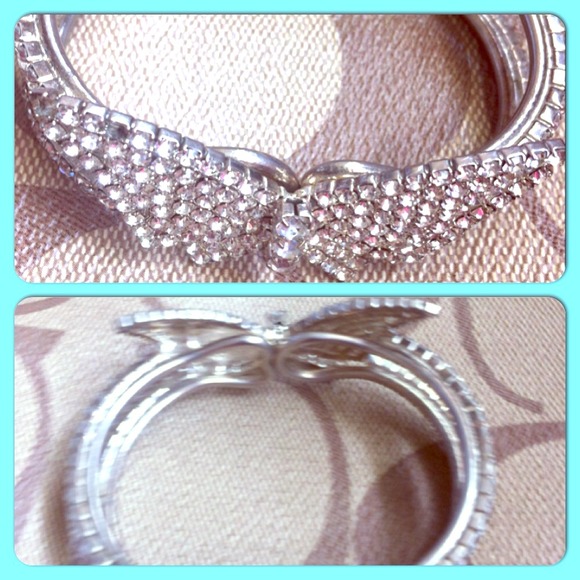 Beautiful 💎DIAMOND💎 BUTTERFLY BRACELET!!! 👌👌👌