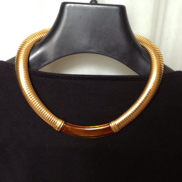 ❌SOLD❌ Stunning Choker