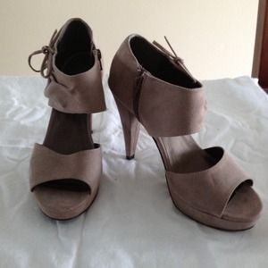 Taupe heels