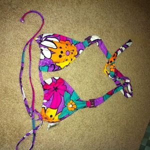 Bikini top reserved for @cancer15 TRADED ITEM