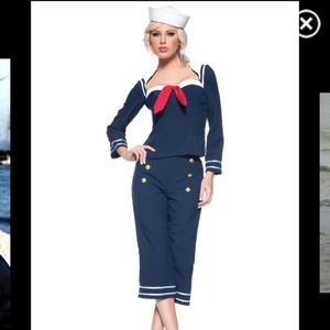 New! Never used it before! Ship mate costume.