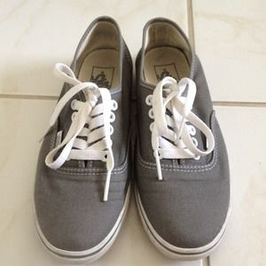 Cute grey Van's sneakers!