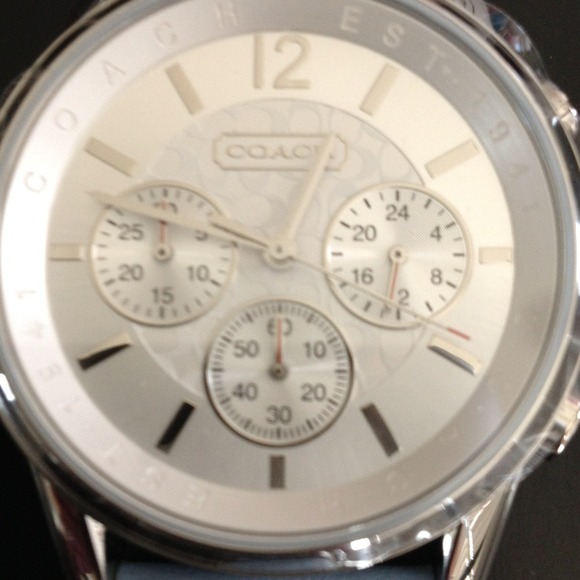 SOLDππHOST PICK 8-16ππSignature COACHπ - Picture 2 of 4