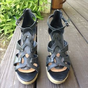 DV by Dolce Vita Wedges!