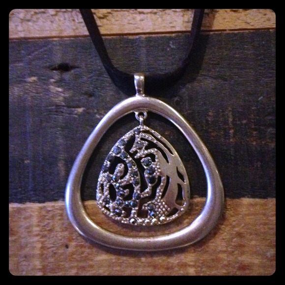 Anthropologie Jewelry - SOLD IN BUNDLE Marcasite and suede necklace