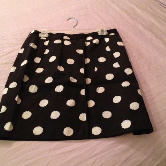 Blake and white polka dot skirt