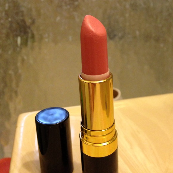 Revlon Super Lustrous Lipstick in Primrose - Picture 1 of 2