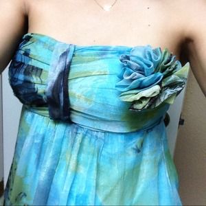 Cute dress size S, used but in good condition!