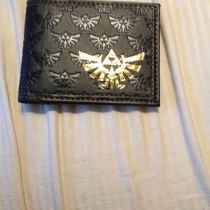 Zelda bifold wallet