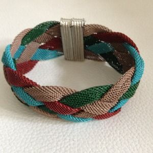 Magnetic weave bangle