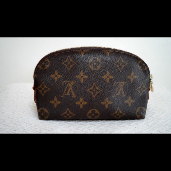 SOLD!! OFFERS!!! AUTHENTIC!!! LV cosmetic case