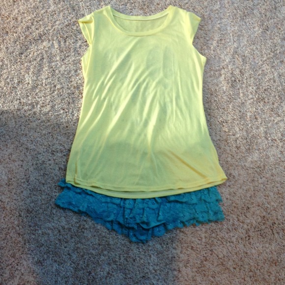 🚫SOLD🚫 in bundle