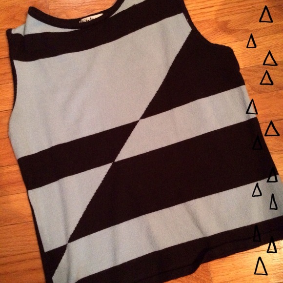 🎉Host Pick 3/16🎉Sleeveless sweater