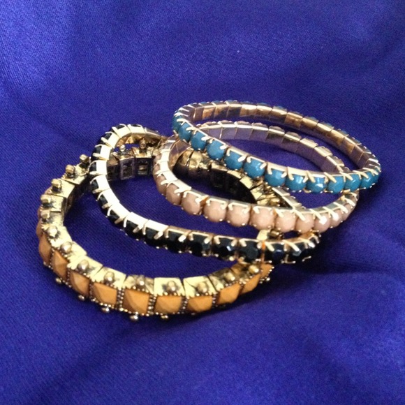 4 pcs bangle set
