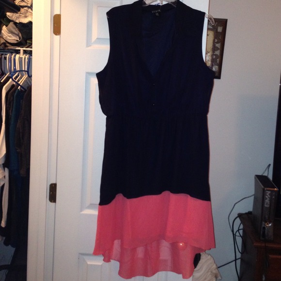 SOLD-✳Hi-lo navy/coral dress! - Picture 4 of 4