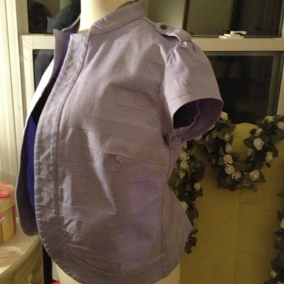 Top - Picture 3 of 4