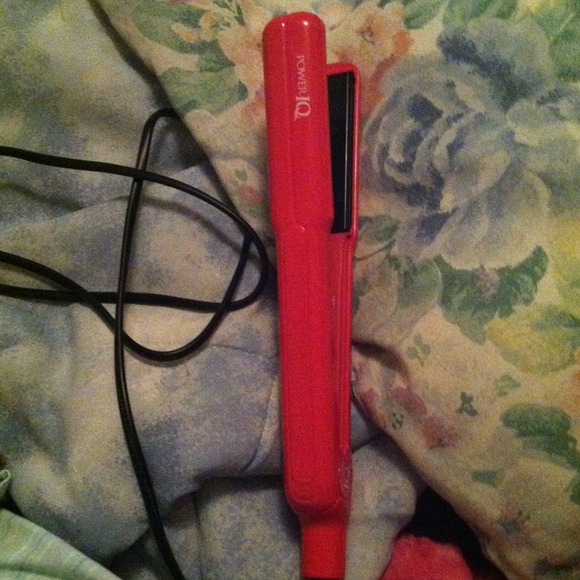 Limited Edition Hot Pink Power IQ flat iron