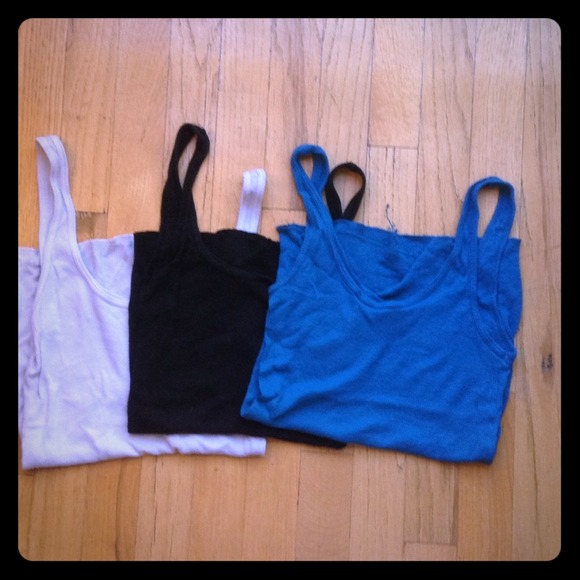 Tank top lot!!