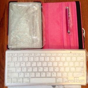 IPad Mini Hot Pink Cover & Full Size Keyboard