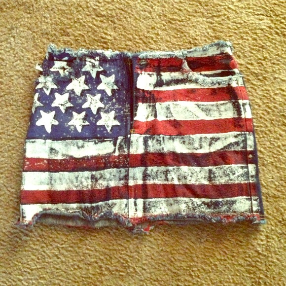 American flag skirt <3