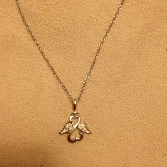 Kay jewelers open heart necklace