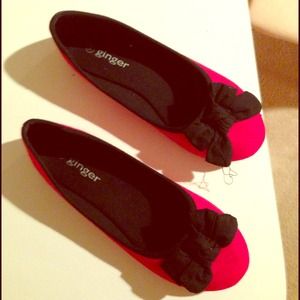 Cute Red ballet flats!! NWOT