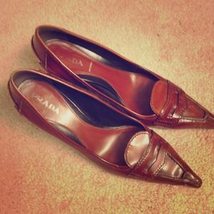 ***Price reduction...Gorgeous Prada Shoes