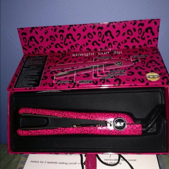 ⛔ Reserved zebra straightener ⛔