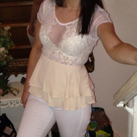 Embroidered peplum top (beige)