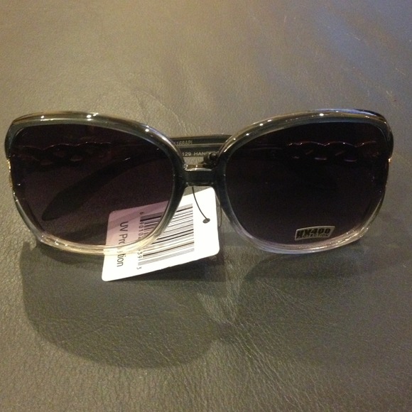 Brand new Sunglasses 2a or 2b - Picture 1 of 4