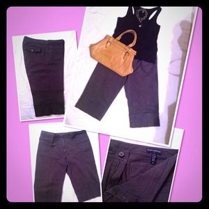 📍SOLD📍BANANA REPUBLIC Capri