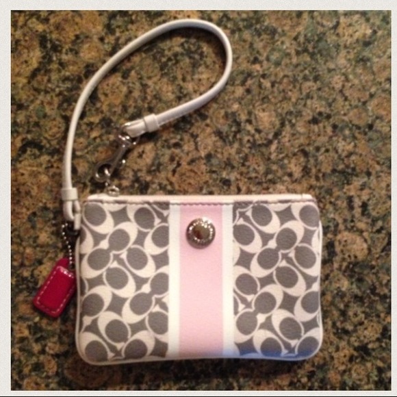 Coach Chelsea Satchel wristlet